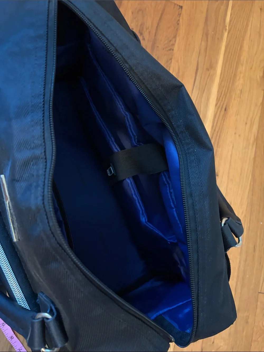 Kenneth Cole Reaction spacious duffel